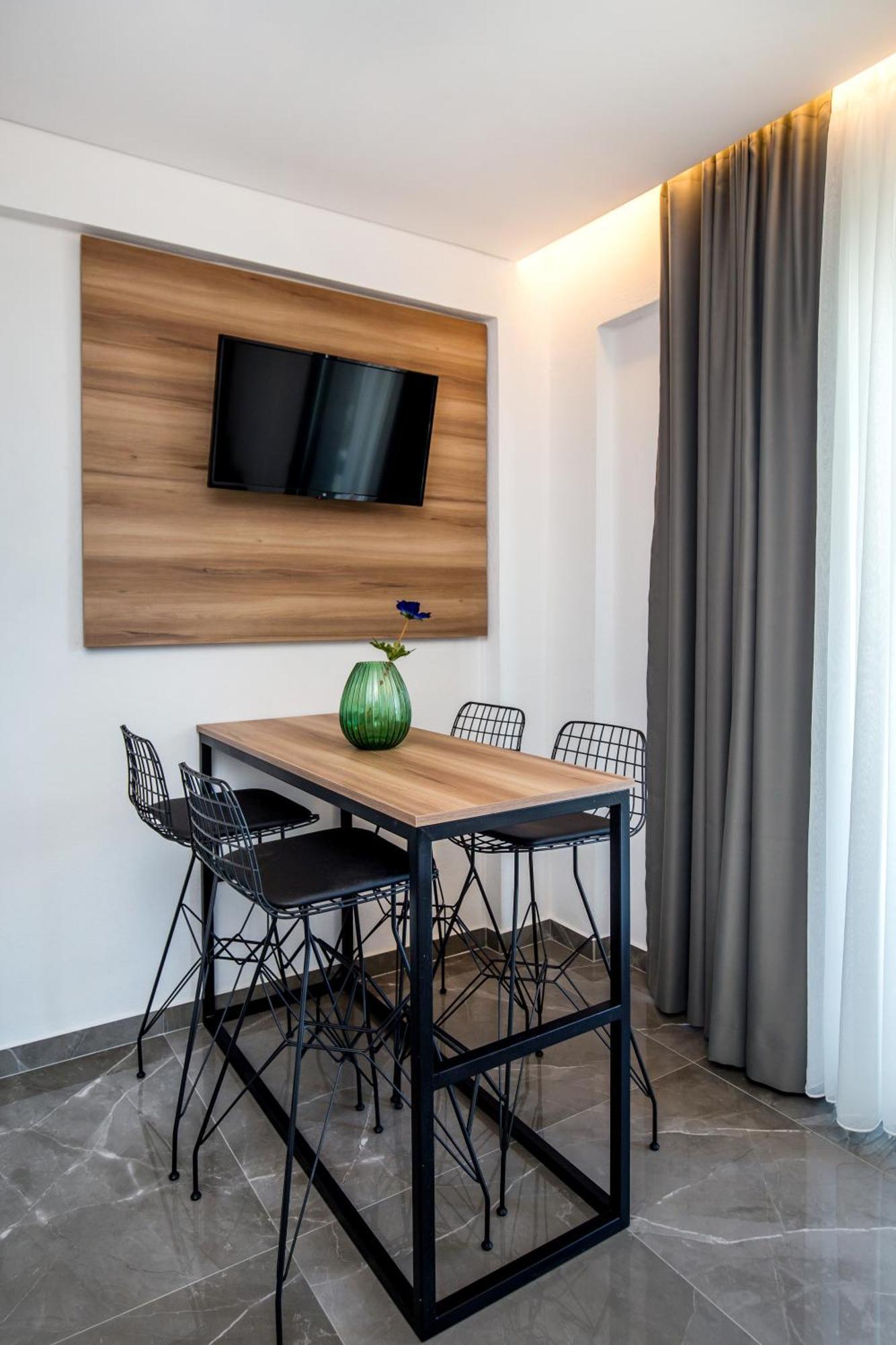 Aigli Skala Maries Deluxe Apartment *